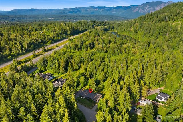 10350 348th Avenue SE, Snoqualmie, WA 98065
