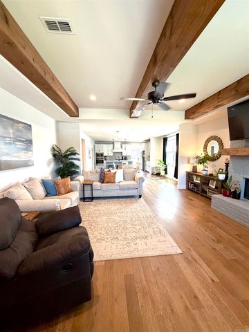 2537 Kara Lane, Bryant, AR 72019