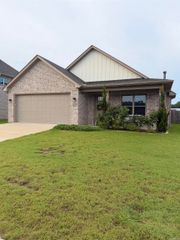 2537 Kara Lane, Bryant, AR 72019