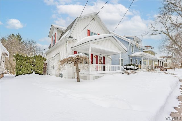 293 Pine Street, Lockport City, NY 14094