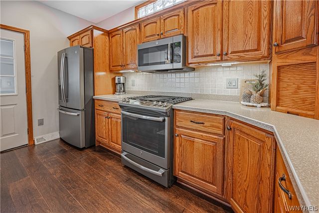 293 Pine Street, Lockport City, NY 14094