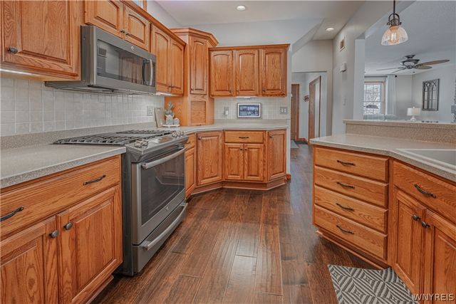 293 Pine Street, Lockport City, NY 14094