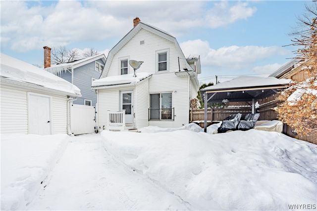 293 Pine Street, Lockport City, NY 14094