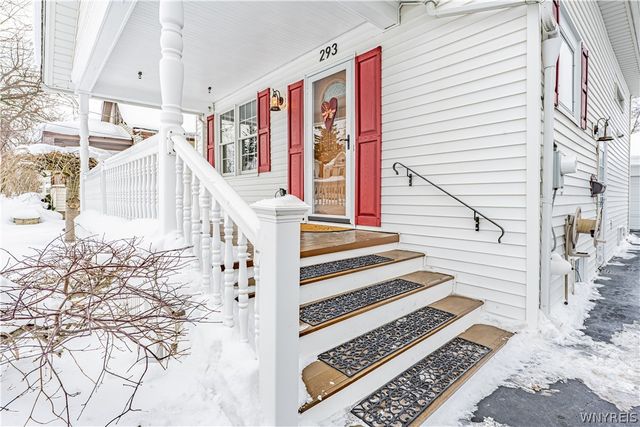 293 Pine Street, Lockport City, NY 14094