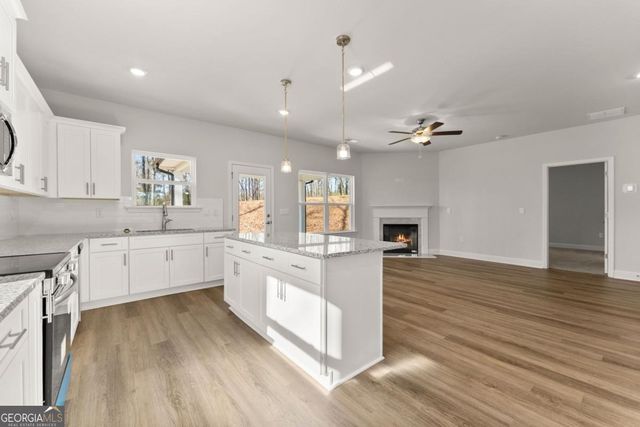181 Blackberry Court, Pendergrass, GA 30567