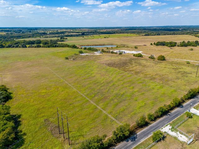3960 County Road 405, Alvarado, TX 76009