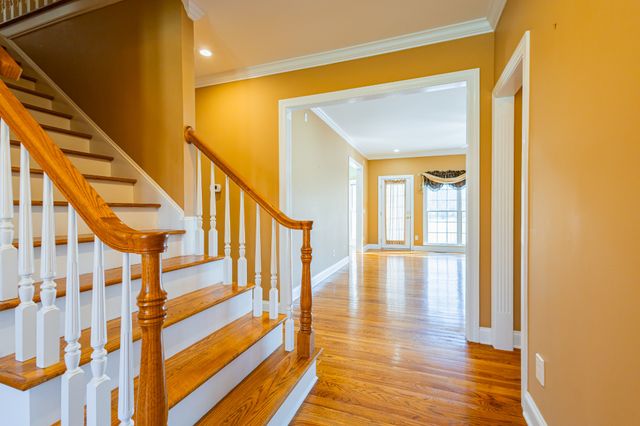 114 Courtside Ln, Tullahoma, TN 37388