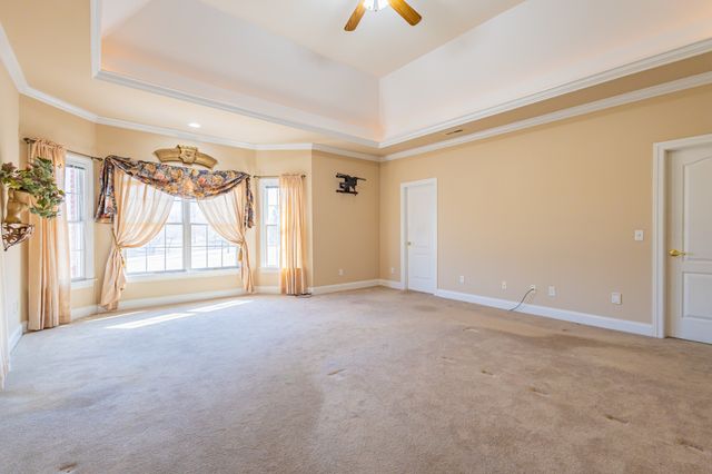 114 Courtside Ln, Tullahoma, TN 37388