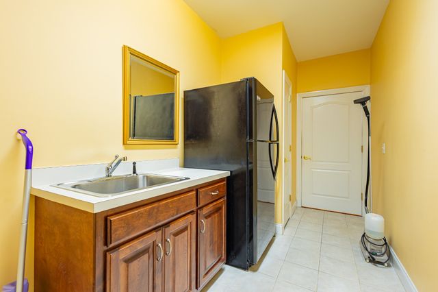 114 Courtside Ln, Tullahoma, TN 37388