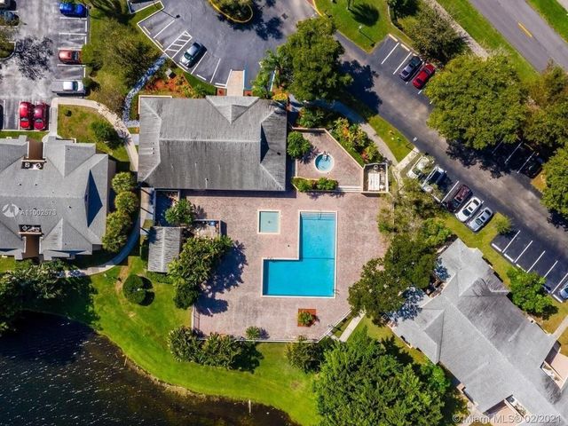 2361 NW 96th Terrace 18 G, Pembroke Pines, FL 33024