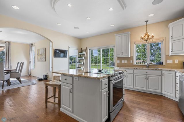 215 51st Avenue E, West Fargo, ND 58078