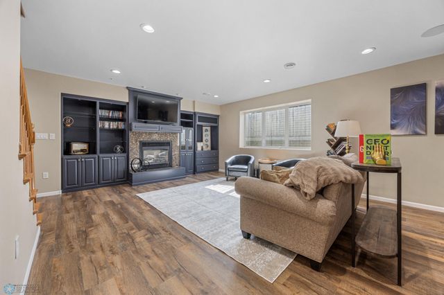 215 51st Avenue E, West Fargo, ND 58078