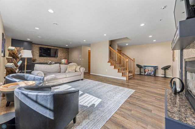 215 51st Avenue E, West Fargo, ND 58078