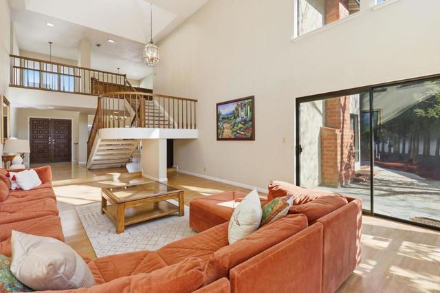 5948 Garlough Drive, San Jose, CA 95123