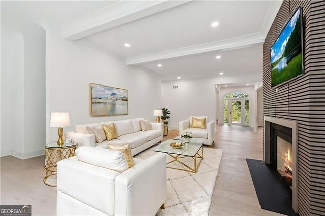 2355 Hopewell Plantation Drive, Alpharetta, GA 30004