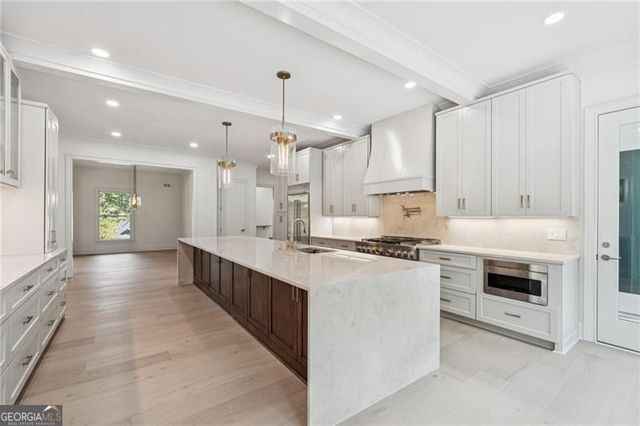 2355 Hopewell Plantation Drive, Alpharetta, GA 30004