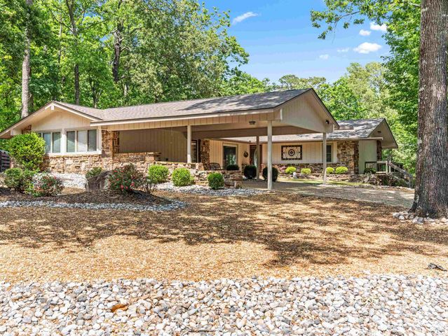 10 Guadalajara Lane, Hot Springs Village, AR 71909