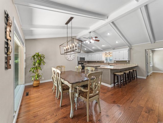 10 Guadalajara Lane, Hot Springs Village, AR 71909
