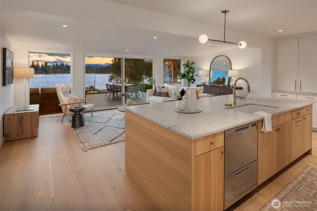 15413 11th Avenue SW, Burien, WA 98166