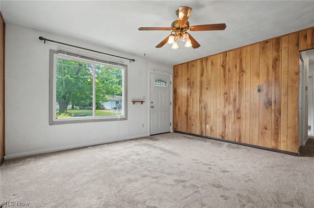 3648 Northport Drive, Stow, OH 44224