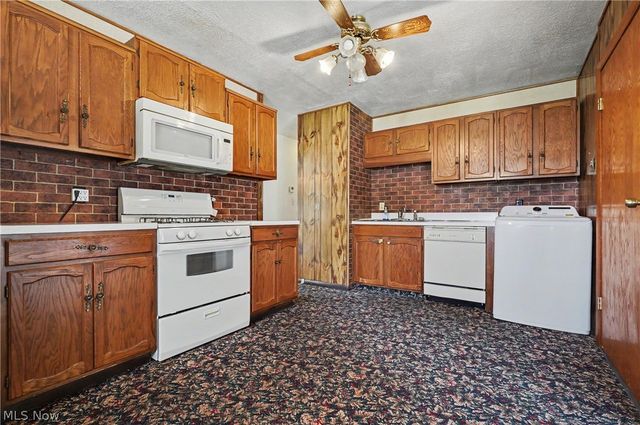 3648 Northport Drive, Stow, OH 44224
