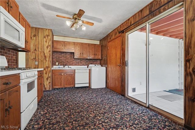 3648 Northport Drive, Stow, OH 44224