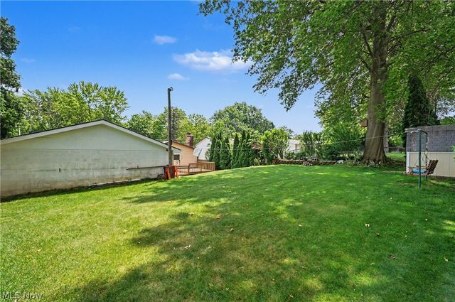 3648 Northport Drive, Stow, OH 44224