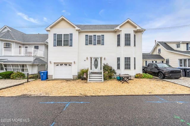 30 S Surf Road, Lavallette, NJ 08735