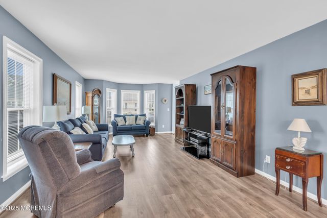 30 S Surf Road, Lavallette, NJ 08735