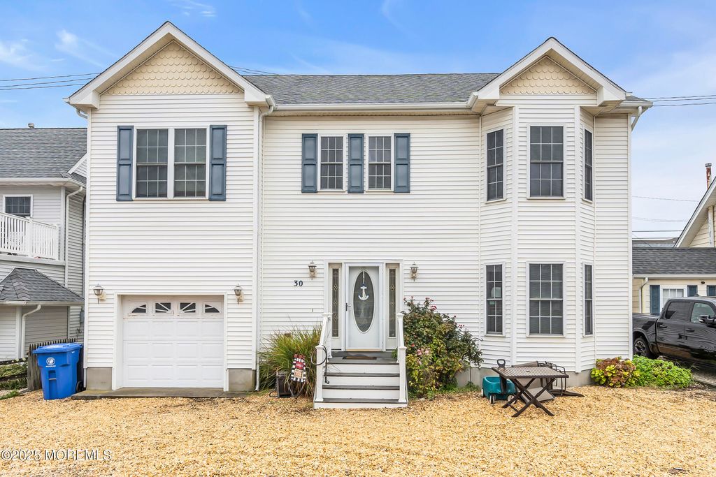 30 S Surf Road, Lavallette, NJ 08735