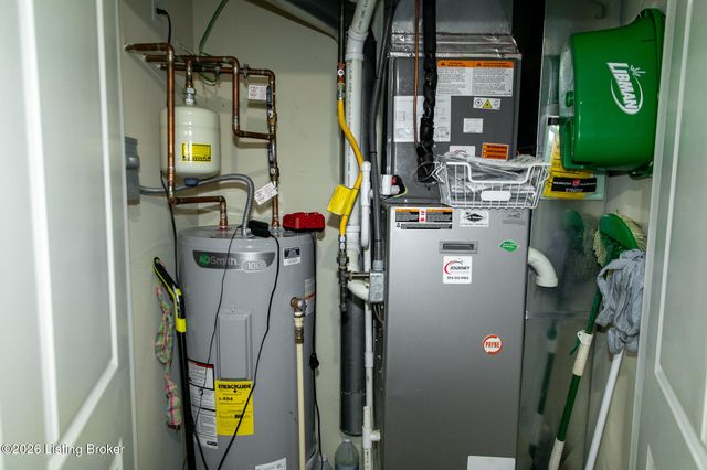 6303 Caleigh Dr, Charlestown, IN 47111