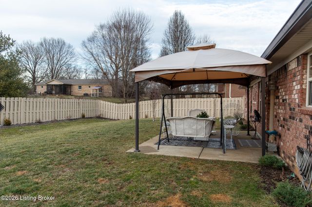 6303 Caleigh Dr, Charlestown, IN 47111