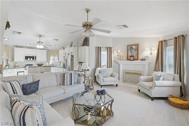 969 Pack Saddle Court, Henderson, NV 89014