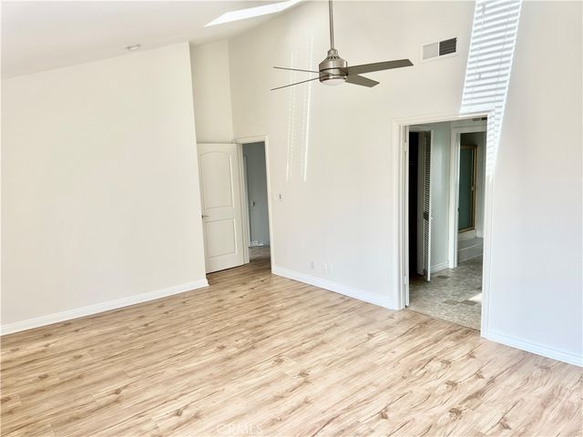 260 Old Ranch Road 9, Seal Beach, CA 90740
