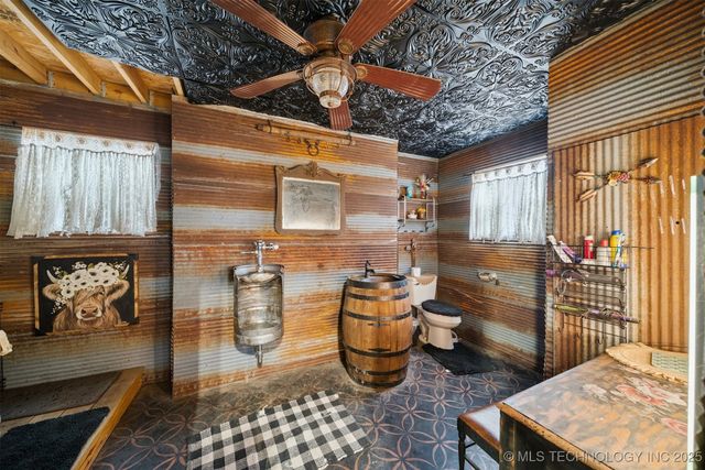 4562 W 95th Street N, Porter, OK 74454