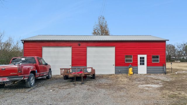 4562 W 95th Street N, Porter, OK 74454