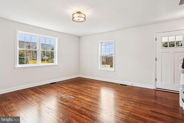 19452 GARRETTS MILL RD, Knoxville, MD 21758