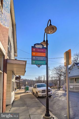 19452 GARRETTS MILL RD, Knoxville, MD 21758