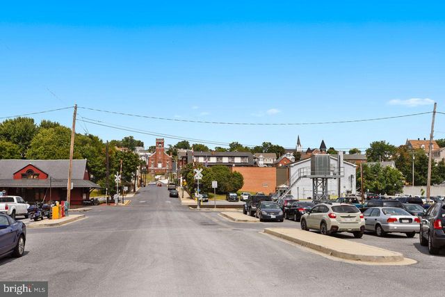 19452 GARRETTS MILL RD, Knoxville, MD 21758