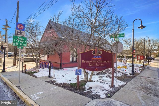 19452 GARRETTS MILL RD, Knoxville, MD 21758