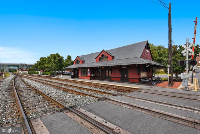 19452 GARRETTS MILL RD, Knoxville, MD 21758