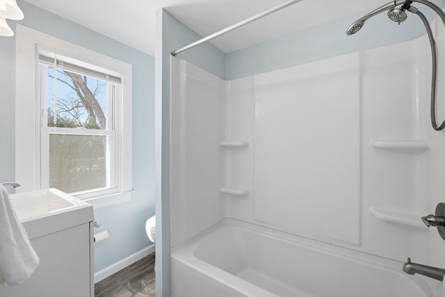 42 Carroll Street, Springfield, MA 01118