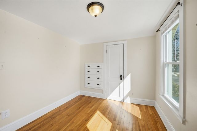 42 Carroll Street, Springfield, MA 01118