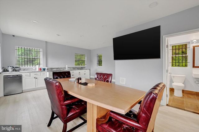 2400 ANNAPOLIS RD, Baltimore, MD 21230