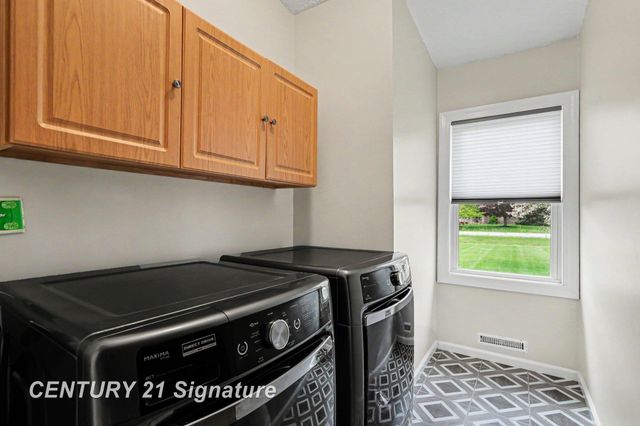 2921 E Fisher Road, Monitor Twp, MI 48607