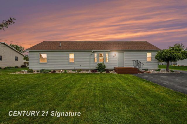 2921 E Fisher Road, Monitor Twp, MI 48607