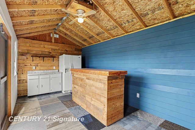 2921 E Fisher Road, Monitor Twp, MI 48607