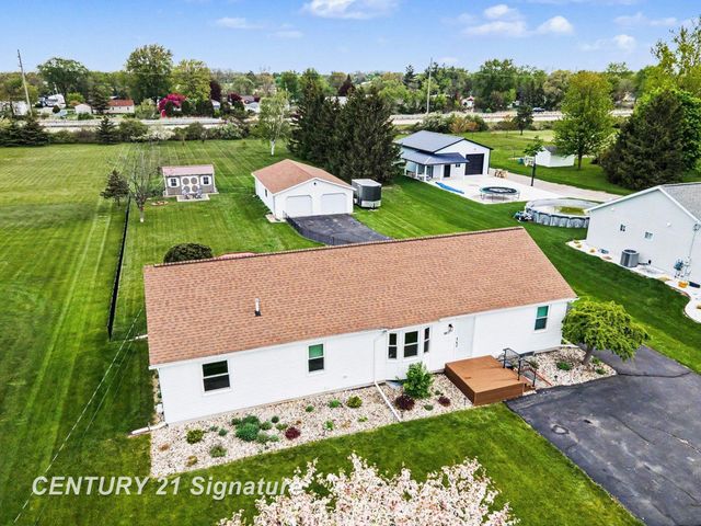 2921 E Fisher Road, Monitor Twp, MI 48607