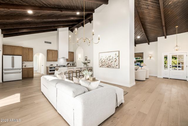 8238 E APPALOOSA Trail, Scottsdale, AZ 85258