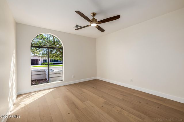 8238 E APPALOOSA Trail, Scottsdale, AZ 85258